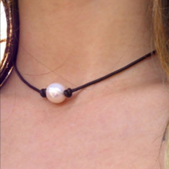 Urban Outfitters Jewelry - Pearl choker necklace jewelry